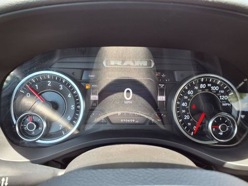 Used 2023 RAM 1500 Big Horn AWD/4WD image 34
