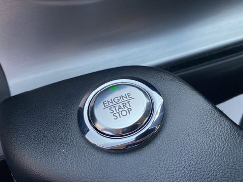 Used 2023 Lincoln Aviator AWD w/ Premium Package image 22