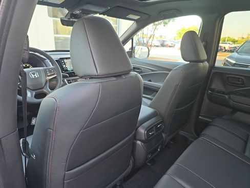 Certified 2025 Honda Ridgeline TrailSport+ image 23