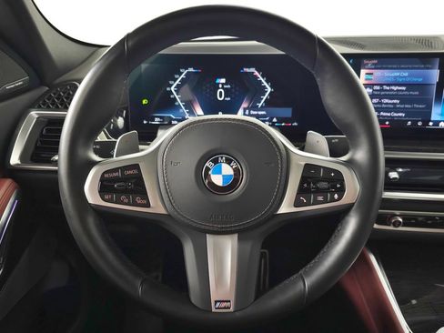 Used 2026 BMW X6 xDrive40i AWD/4WD image 21