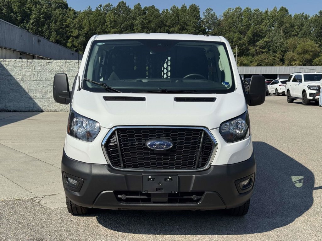 Certified 2025 Ford Transit 250 Low Roof w/ Exterior Upgrade Package RWD image 25