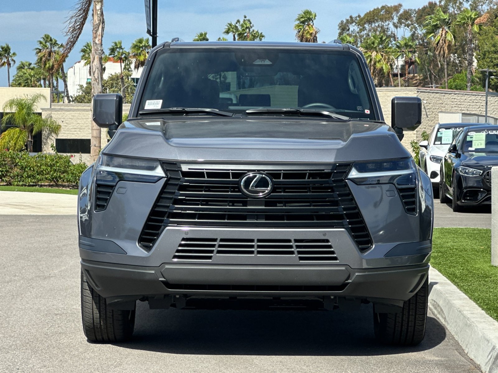 Used 2025 Lexus GX 550 w/ Cold Area Package AWD/4WD image 8
