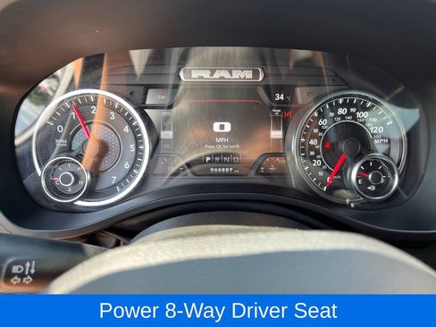 Used 2022 RAM 1500 Big Horn AWD/4WD image 19
