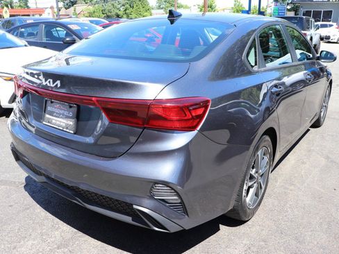 Used 2023 Kia Forte LXS FWD image 5