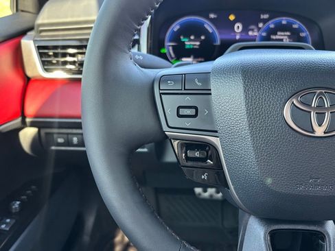 Used 2026 Toyota Camry XSE w/ Premium Plus Package image 17