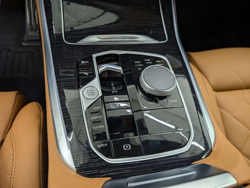 New 2026 BMW X5 sDrive40i RWD image 19