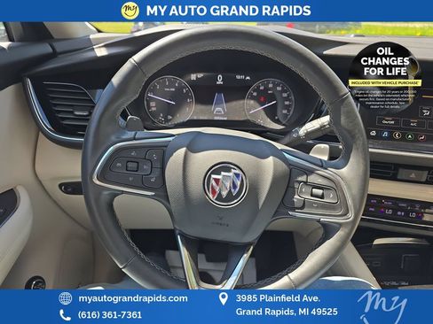 Used 2023 Buick Envision Avenir AWD/4WD image 13