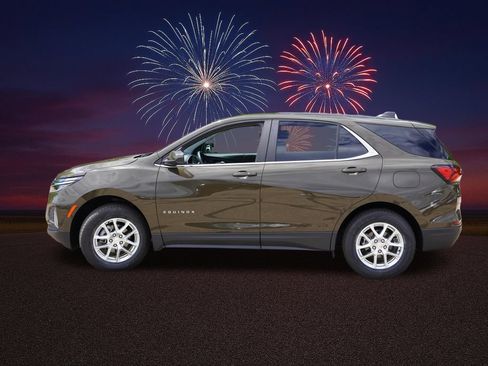 Certified 2023 Chevrolet Equinox LT AWD/4WD image 9