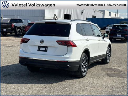 Certified 2023 Volkswagen Tiguan S image 3