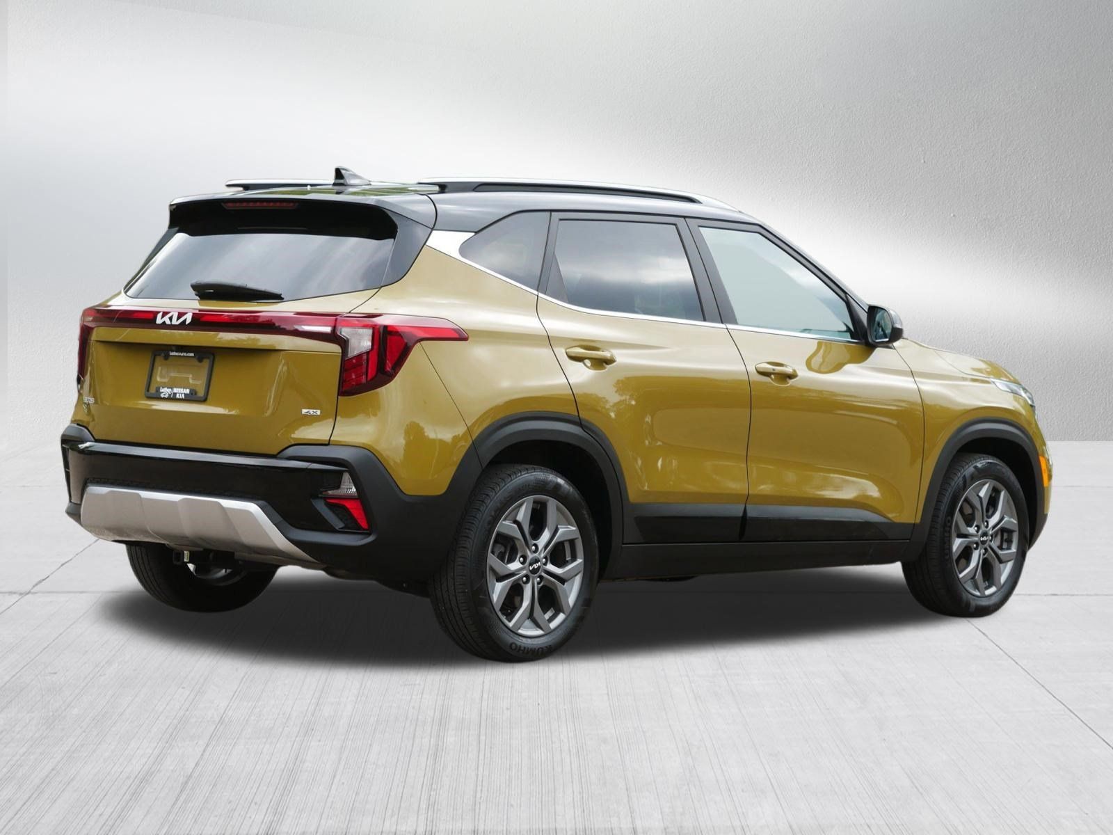 Certified 2024 Kia Seltos S AWD/4WD image 7