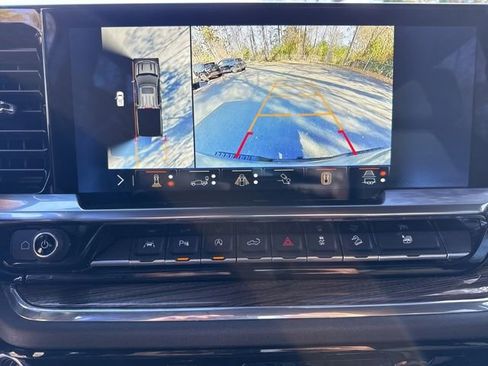 Used 2024 Chevrolet Silverado 1500 LT Trail Boss w/ LT Trail Boss Premium Package image 19