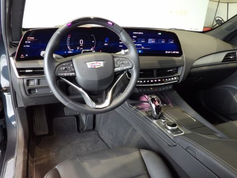 Used 2025 Cadillac CT5 Premium Luxury w/ Sun And Sound Package AWD/4WD image 17