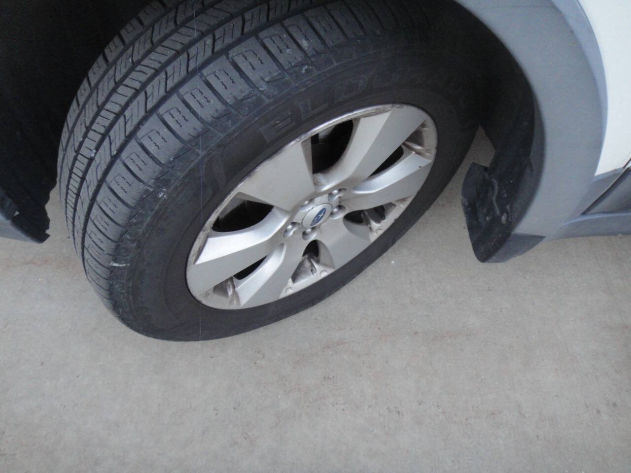 Used 2012 Subaru Outback 2.5i Limited w/ Moonroof Pkg AWD/4WD image 20