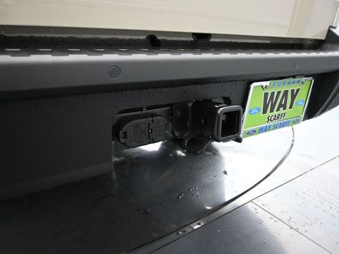 New 2025 Ford Maverick XLT w/ XLT Luxury Package image 10