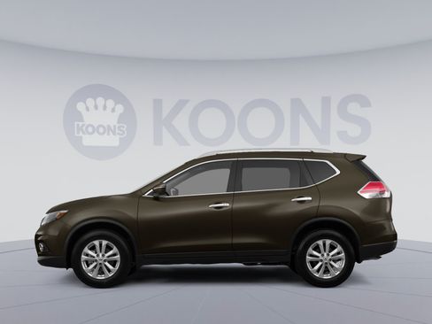 Used 2015 Nissan Rogue SV w/ SV Premium Package AWD/4WD image 2