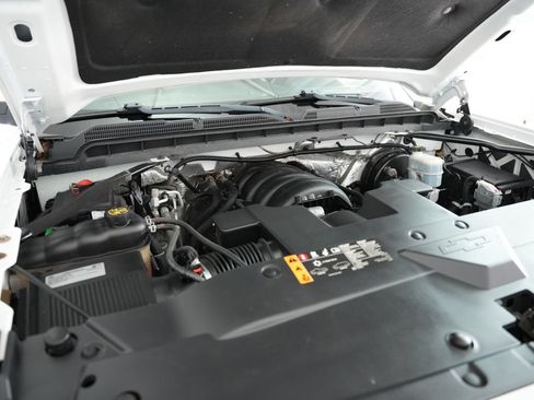 Used 2018 Chevrolet Silverado 1500 LT w/ All Star Edition AWD/4WD image 51