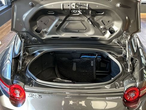 New 2025 MAZDA MX-5 Miata RF Grand Touring image 15