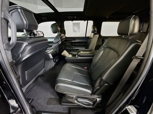 Used 2022 Jeep Grand Wagoneer Series II w/ Quick Order Packagew 28T image 26