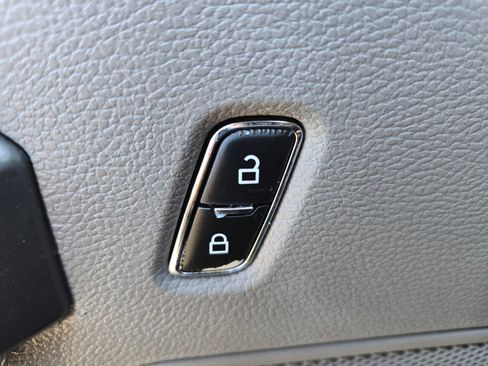 Used 2019 Ford F350 XLT AWD/4WD image 27