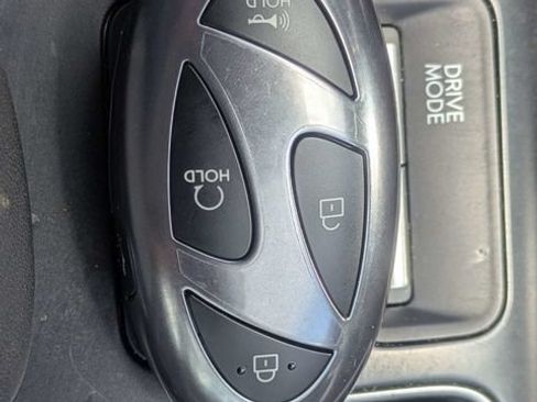 Used 2025 Hyundai Sonata SEL FWD image 31
