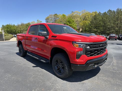 New 2026 Chevrolet Silverado 1500 Custom Trail Boss image 3