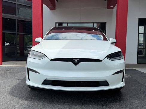 Used 2023 Tesla Model X AWD/4WD image 3