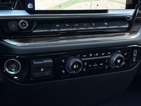 Used 2025 Chevrolet Silverado 1500 LT RWD image 21