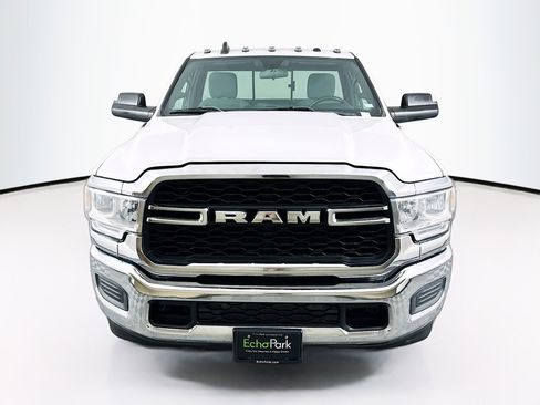Used 2021 RAM 2500 Tradesman AWD/4WD image 2