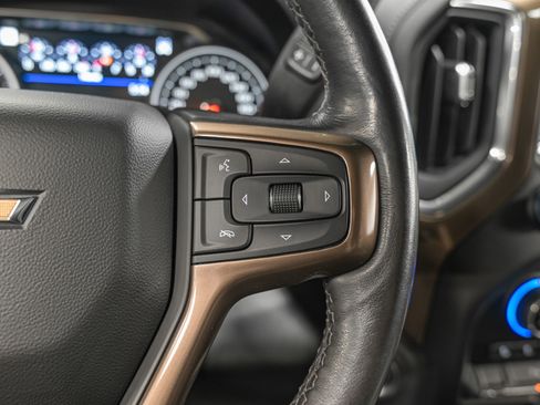 Used 2022 Chevrolet Silverado 1500 High Country w/ Z71 Off-Road Package AWD/4WD image 20