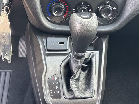 Used 2021 RAM ProMaster City Tradesman FWD image 14