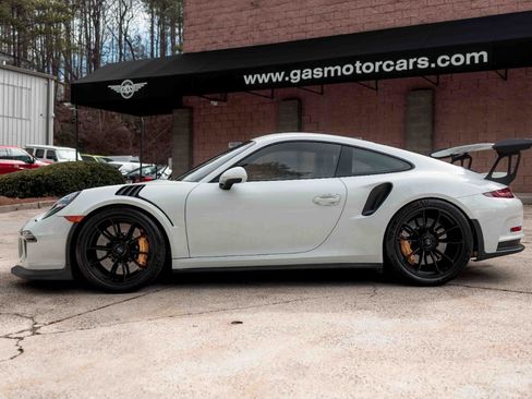 Used 2016 Porsche 911 GT3 RS image 10