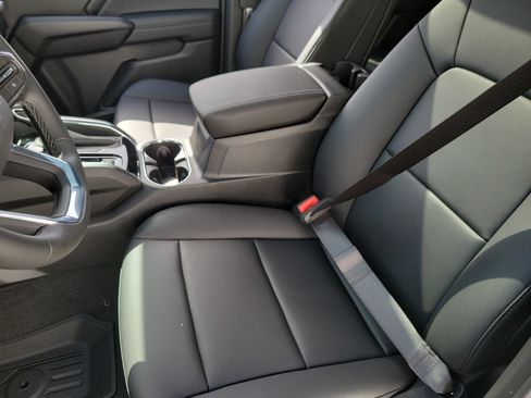 New 2026 GMC Canyon Elevation w/ Convenience Package RWD image 21