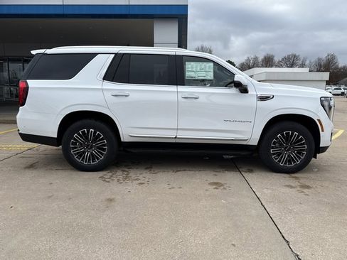 New 2026 GMC Yukon Elevation image 2