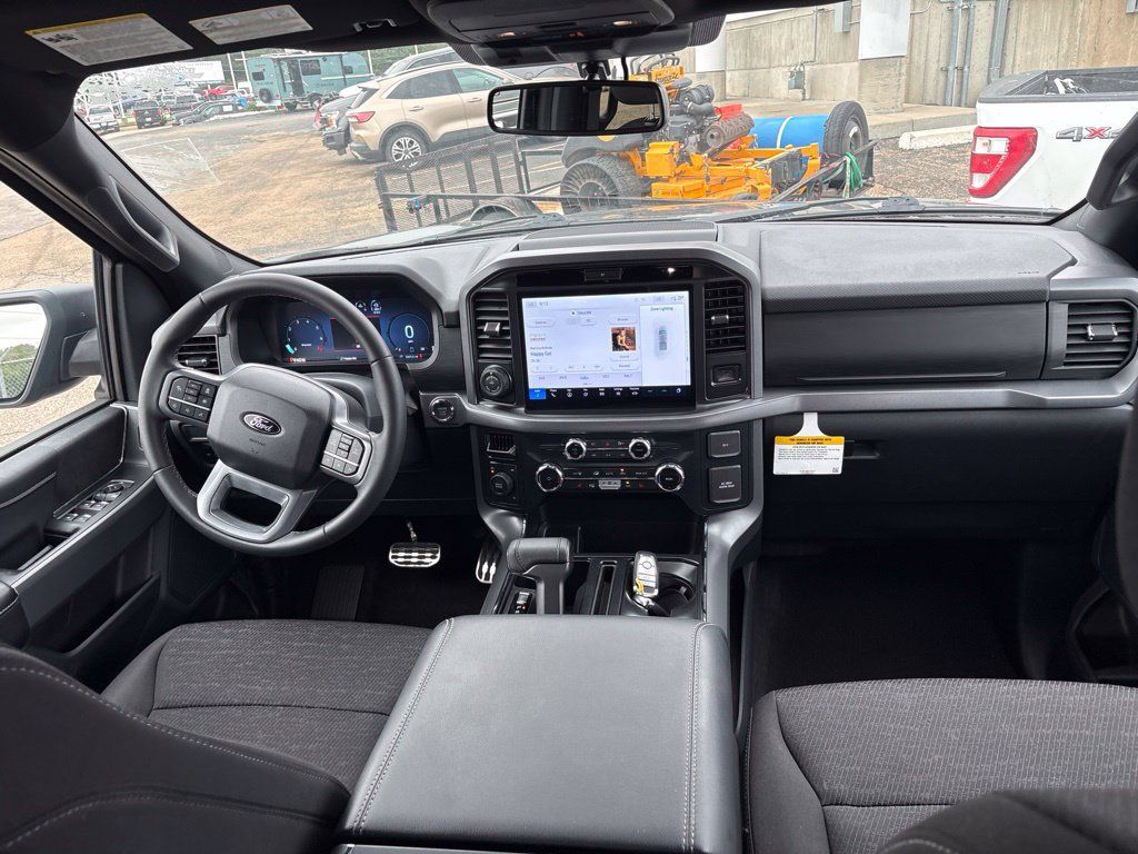 Used 2025 Ford F150 XLT w/ Equipment Group 302A MID AWD/4WD image 10