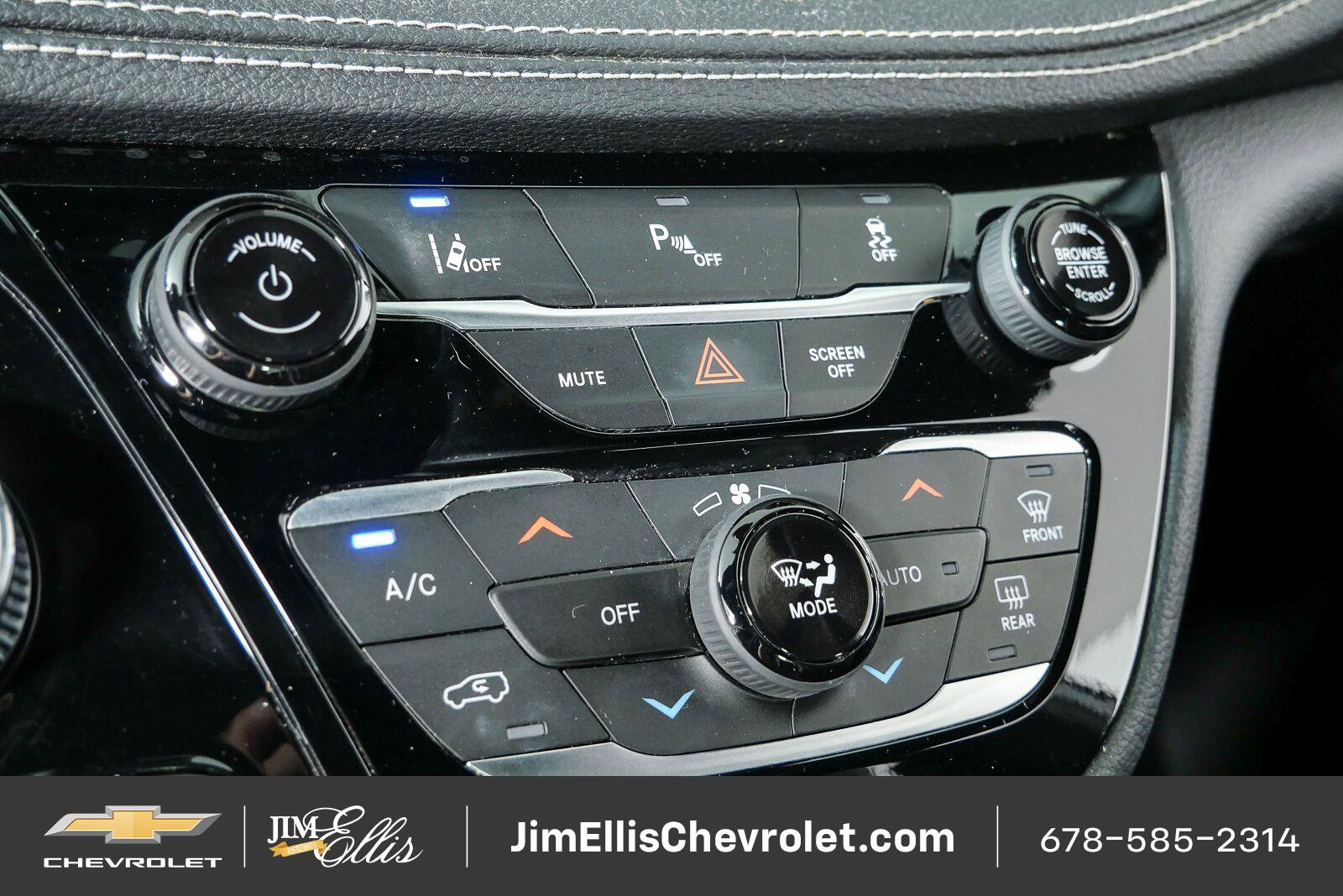 Used 2022 Chrysler Pacifica Touring-L w/ S Appearance Package FWD image 16