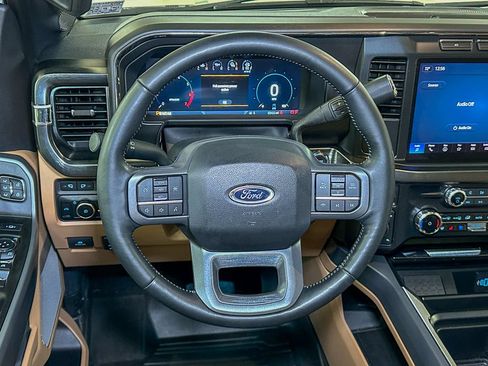 Used 2024 Ford F250 Lariat w/ Tremor Off-Road Package AWD/4WD image 33