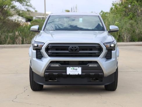 New 2026 Toyota Tacoma SR5 AWD/4WD image 2