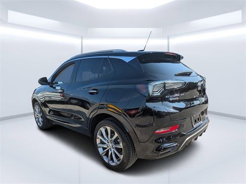 Used 2024 Buick Encore GX Avenir image 5