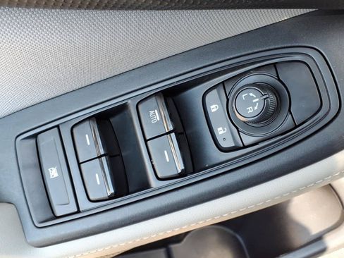 Certified 2023 Subaru Forester AWD/4WD image 24