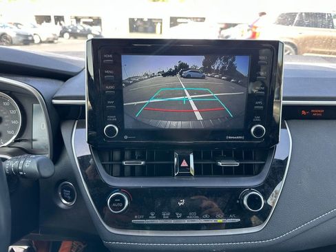 Used 2022 Toyota Corolla SE w/ Carpet Mat Package (TMS) image 13