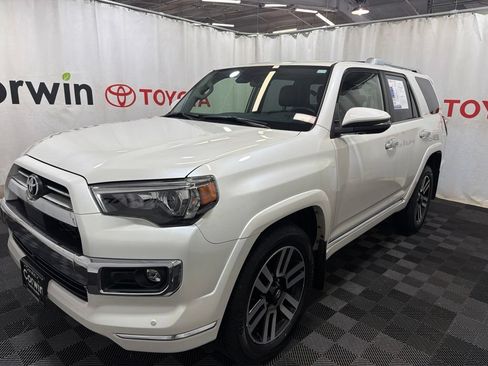Used 2023 Toyota 4Runner Limited AWD/4WD image 3