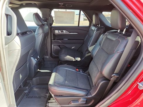New 2026 Ford Explorer ST w/ Sun And Sound Package image 9