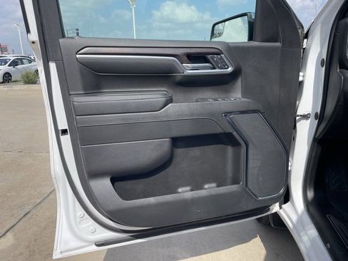 Used 2024 GMC Sierra 1500 SLT image 13