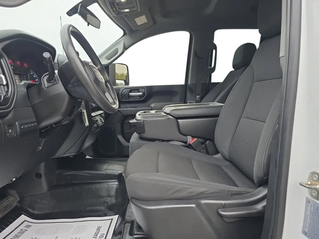 Used 2022 GMC Sierra 2500 Pro w/ Convenience Package AWD/4WD image 17