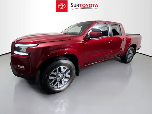 Used 2024 Nissan Frontier SL image 9