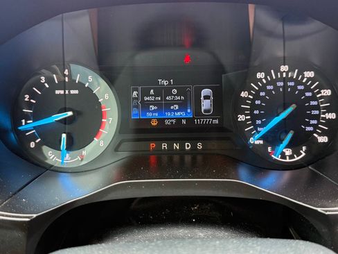Used 2016 Ford Edge SE FWD image 12