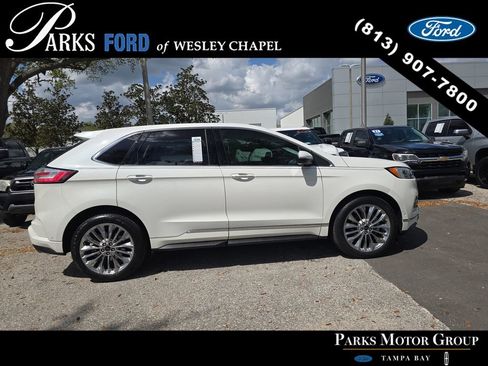 Used 2020 Ford Edge Titanium w/ Equipment Group 301A image 3