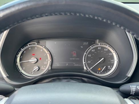 Used 2022 Toyota Highlander XSE image 23