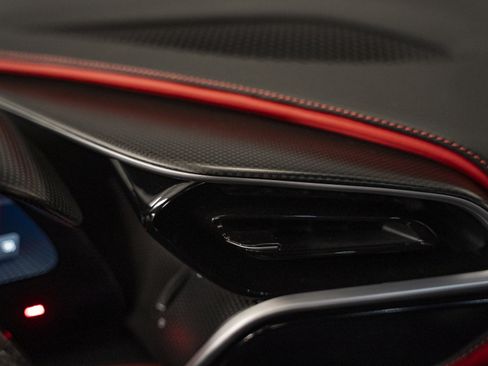 Used 2022 Ferrari 296 GTB RWD image 41