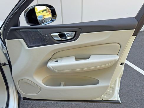 Used 2023 Volvo XC60 T8 Plus w/ Climate Package image 44